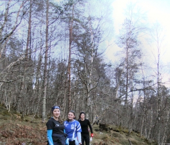 Girls map run in Plodda, 