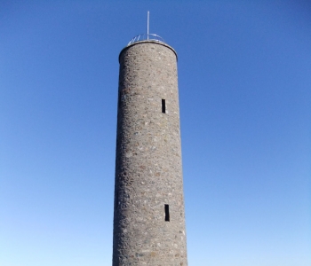 By the tower on top of Scolty, 