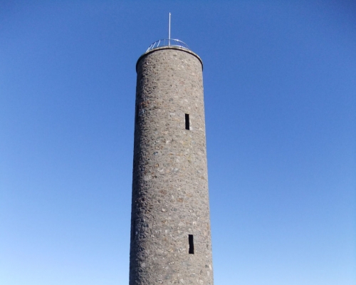 By the tower on top of Scolty